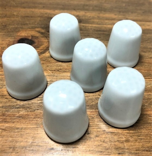 Imagem 5 de 5 de Kit 10 Mini Dedal De Porcelana 23,2cm