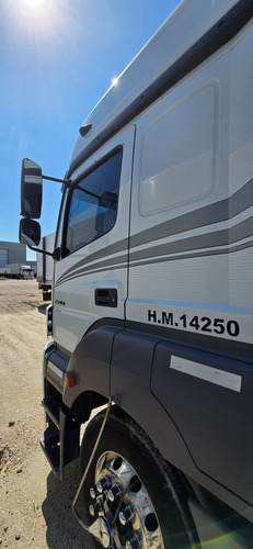 Axor 2544 Impecable Estado, Todos Kilómetros En Ruta. Titula