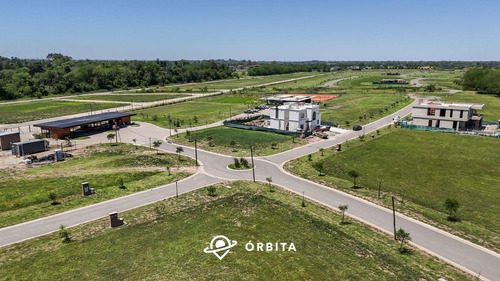Lote A La Venta En Village Plaza, Bella Vista