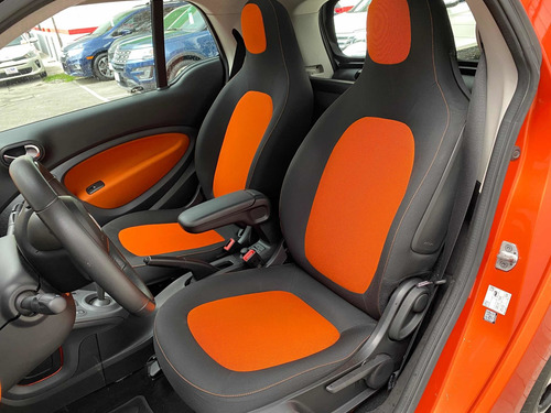 Imagen 10 de 12 de Smart Fortwo 2017 1.0 Passion At