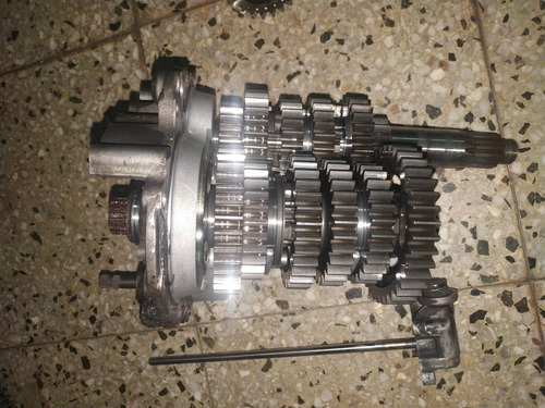 Imagen 10 de 10 de Repuestos Para Benelli 899