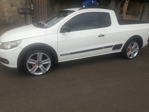 Volkswagen Saveiro 1.6 Trooper Cab. Estendida Total Flex 2p