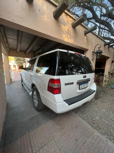 Imagen 5 de 10 de Ford Limite 4x2