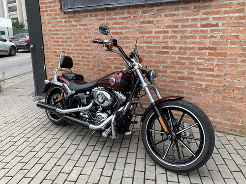 Harley Davidson Breakout 2015 Com Acessórios