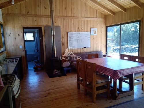 Casa En Venta De 2 Dorm. En Romeral