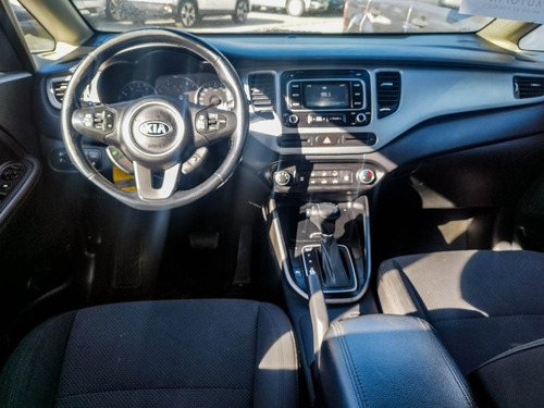 Kia Carens 2015