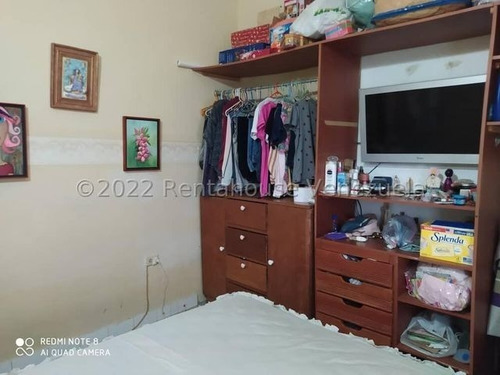 Imagen 19 de 30 de Casas En Venta En La Concordia Cod # 23-3742 Negociable! Información Comunícate 412-1498654 Katty Vasquez. Mejor Precio, Oportunidad, Inversión, Moderna, Remodelada, Amplia, Espaciosa,hermosa!!!!!!!!