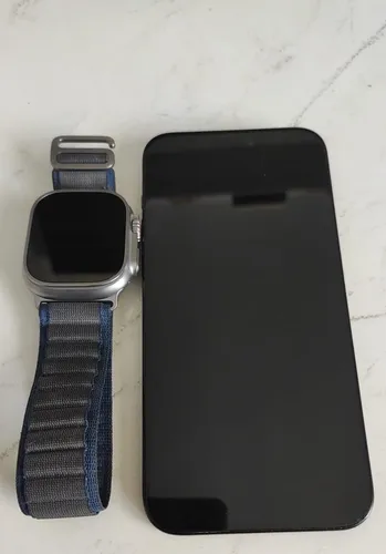 Apple iPhone 15 Pro Max (256 Gb) - Titanio Negro (Usado)