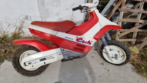 Imagen 10 de 15 de Honda Ez90