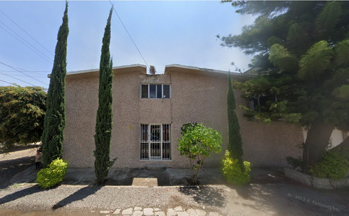 Casa A La Venta En Moderna, Irapuato, Guanajuato, Remate Adjudicado