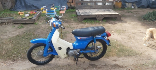 Imagen 2 de 7 de Honda C90 Econo