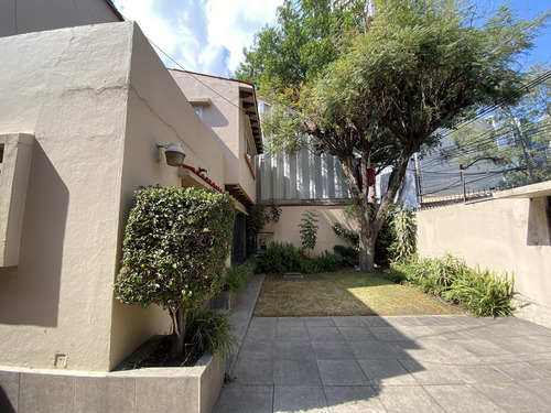 Casa Con Uso De Suelo En Renta, Insurgentes, San Borja