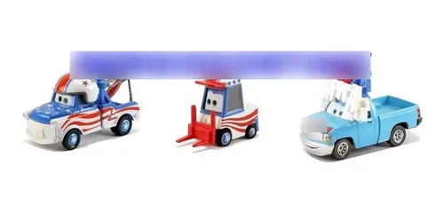 Disney Cars Mater The Greater Buck Tooth Vendor Lug Frete Bx