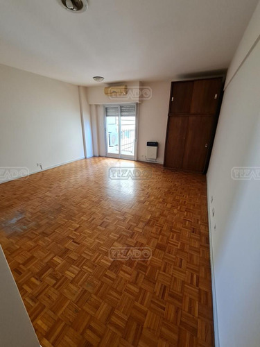 Departamento En Alquiler Ubicado En Colegiales, Capital Federal, Buenos Aires