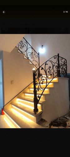 Baranda Balcon Y Escalera Estilo Antiguo Negro
