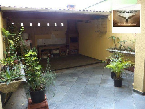 Imagem 10 de 15 de Sobrado De 286 M² Com 03 Dormitórios (sendo 01 Suíte ) 05 Vagas De Garagem À Venda, Jardim Las Vegas, Santo André. - So0017