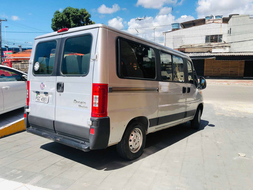 Fiat Ducato 2.3 Minibus Teto Baixo 8v Turbo Diesel 3p