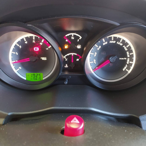 Imagem 7 de 10 de Ford Fiesta 1.0 Rocam Se 8v Flex 4p Manual