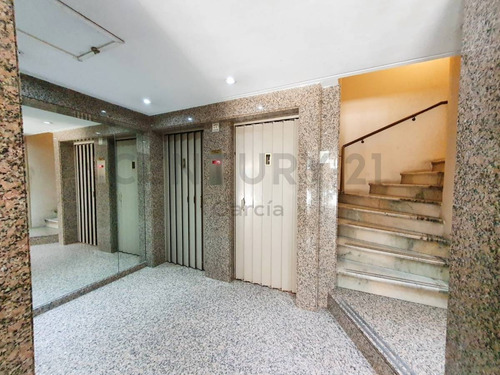 Imagen 3 de 11 de En Venta Departamento Apto Profesional 2 Ambientes