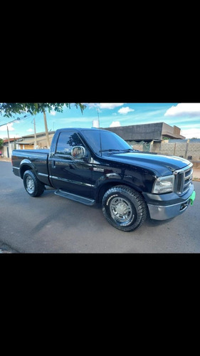 Ford F-250 3.9 Xlt 4x4 2p