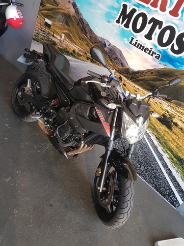Xj6 N Abs