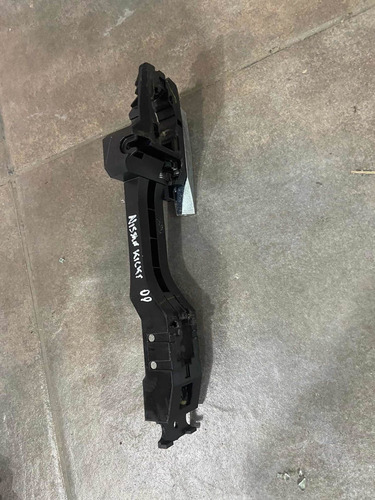 Soporte De Manija Ext Nissan Kicks Original Delantero Der