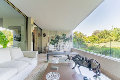 Vende Impecable Departamento La Dehesa Central Lo Barnechea