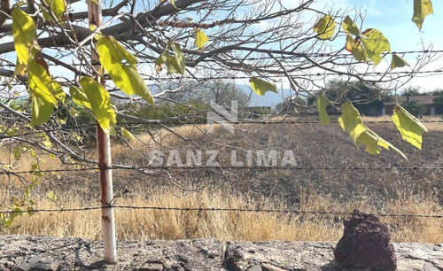 Las Huertas: Terrenos Con Magnifica Ubicacion A Pie De Camino.