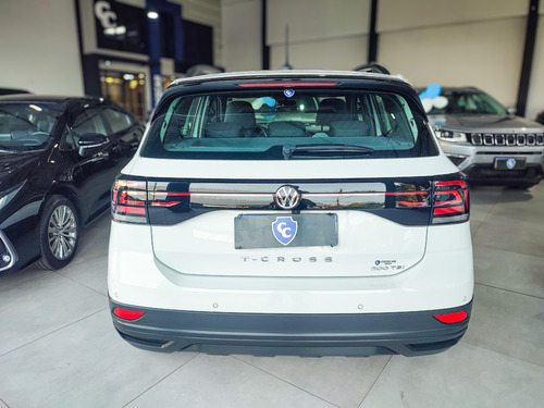 Volkswagen T-Cross 1.0 200 TSI TOTAL FLEX AUTOMÁTICO