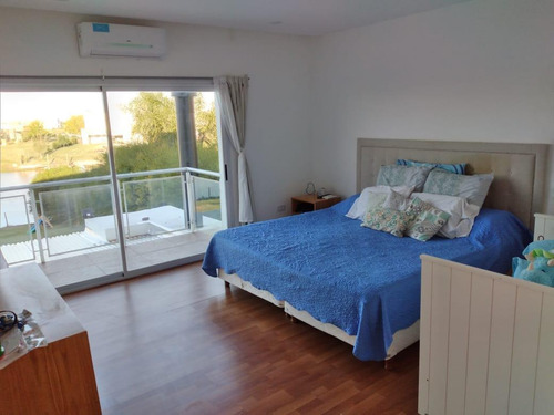 Imagen 13 de 22 de Casa En Venta En El Canton Islas