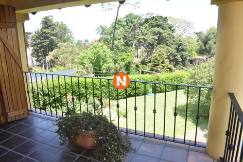 Casa A La Venta En Punta Del Este, Zona Paradas- Ref: 214367