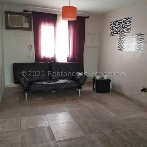 Imagen 2 de 18 de Julio Latouche Rentahouse Vende Casa La Entrada 22-149 Jj34