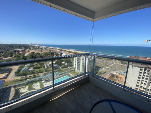 Venta Apartamento 2 Dormitorios En Torre Look, Playa Brava Punta Del Este