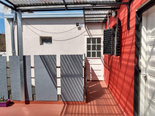 Imagen 2 de 17 de Venta Ph 2 Dorm. S/expensas - 9 Esq. 68 - La Plata