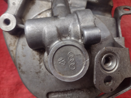 Tapa Distribucion Vw Audi Bora/passat 2.0 Fsi #06f 103 530 (Usado)
