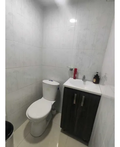 Quiroga: Casa De 3 Pisos + Terraza/ Opción Apartamento Independiente