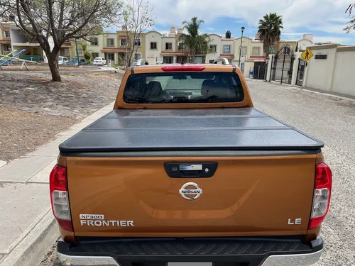 Nissan NP300 Frontier 2.5 Le Aa Mt