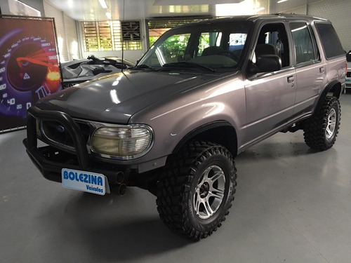 Imagem 1 de 4 de Ford Explorer Xlt 4x4 4.0 V6 1997/1997