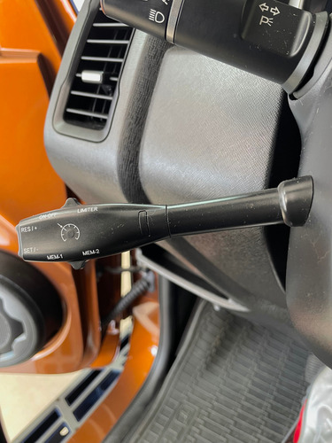 Troller T4 3.2 2p