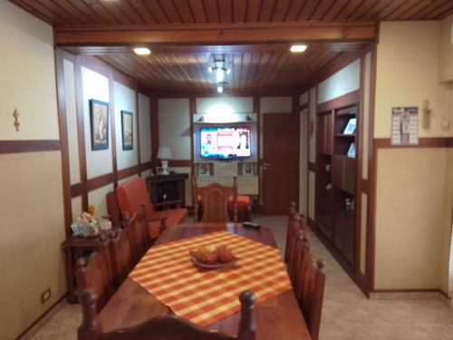 Imagen 3 de 30 de Excelente Propiedad 4 Amb. S/l 10x28m² Con Fdo. Libre C/quincho - Ramos Mejia