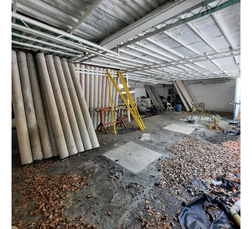 Se Alquila Casa Comercial En La Carlota Para Remodelar