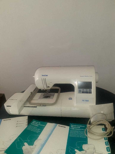 Maquina De Bordar Brother Pe-700 Ii (Usado)