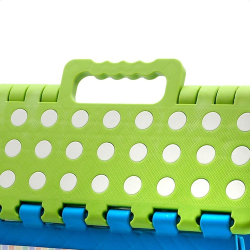 Imagen 4 de 8 de Banquito Plegable Steps Baby Innovation