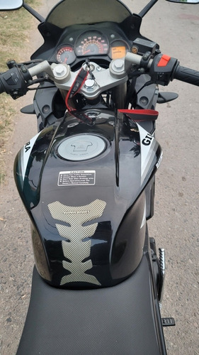 Imagen 3 de 16 de Gilera Vc200r
