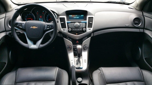 Imagem 3 de 11 de Cruze Lt 1.8 Flex Automatico Sport6 2016 Baixo Km Impecavel