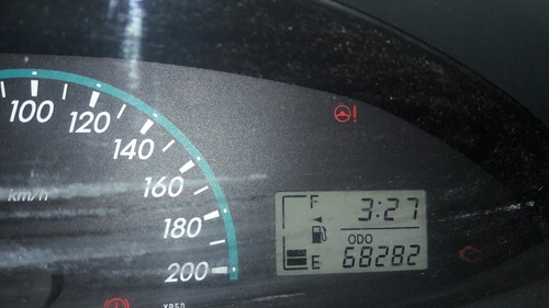 Toyota Yaris 1.5 Sedan Premium 5vel Aa Ee Ra Mt 2011