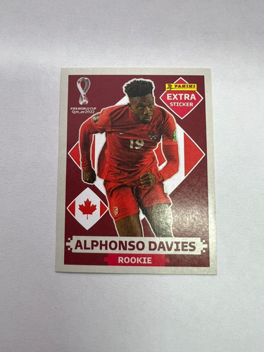 Extra Sticker Base Alphonso Davies Mundial Qatar 2022