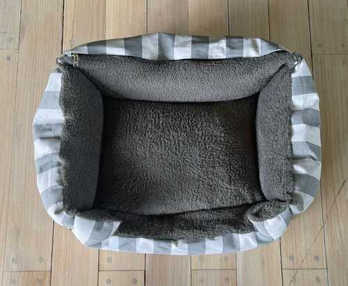 Imagen 3 de 6 de Cama Moises Para Perros Comoda Mullida Desmontable 60x50