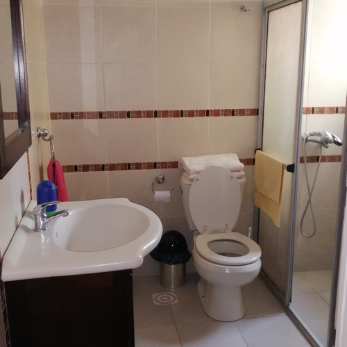Casa En La Blanqueada, Dueño Vende