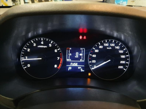 Imagem 6 de 8 de Hyundai Creta 1.6 Action 16v Flex 4p Automatico